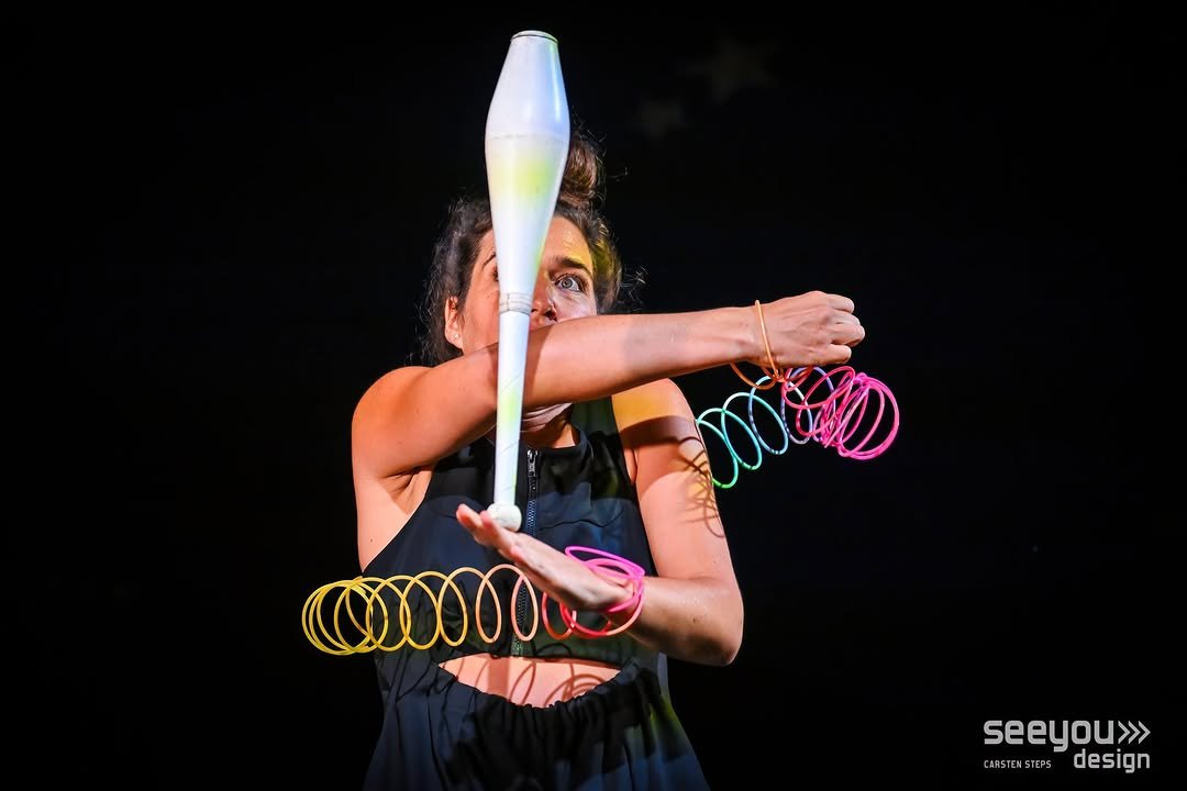 Mariana Dince en portada de la IJA